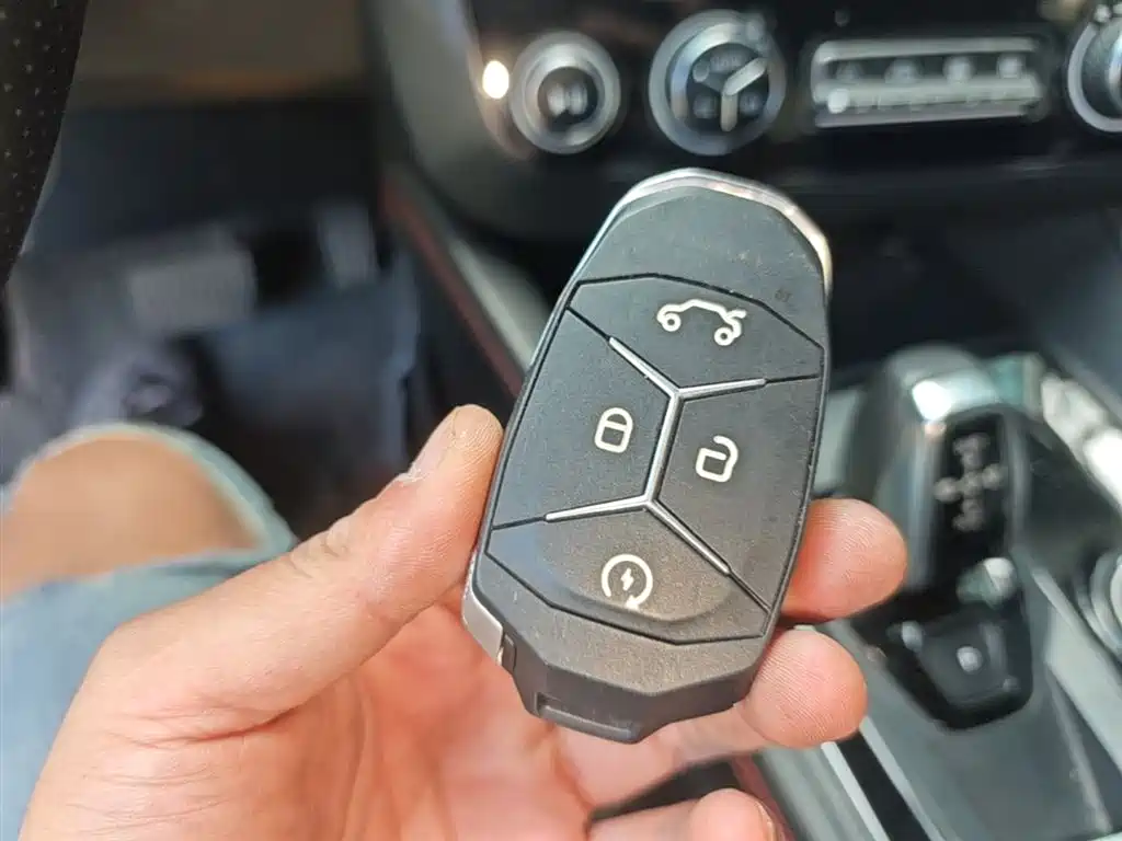 Lynk & Co 03 2020 1.5TD DCT Power Edition фото 9