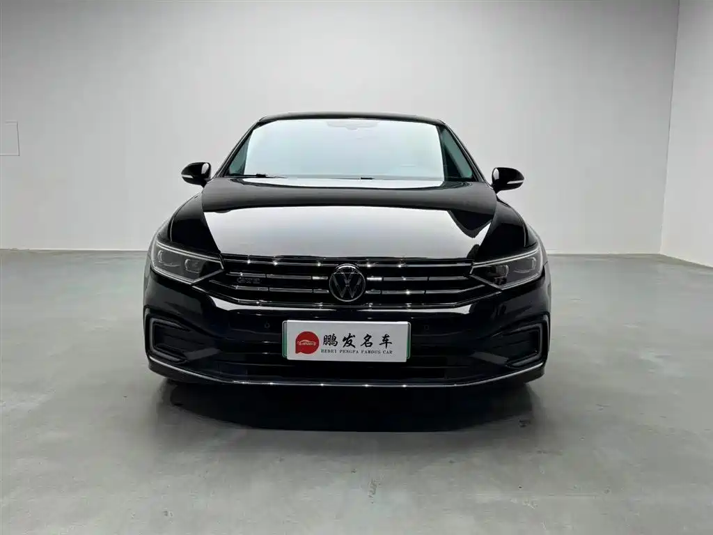Volkswagen Magotan GTE Plug-in Hybrid 2022 GTE Luxury фото 2