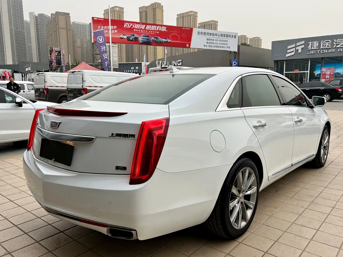 Cadillac XTS 2014 28T Platinum Edition фото 26