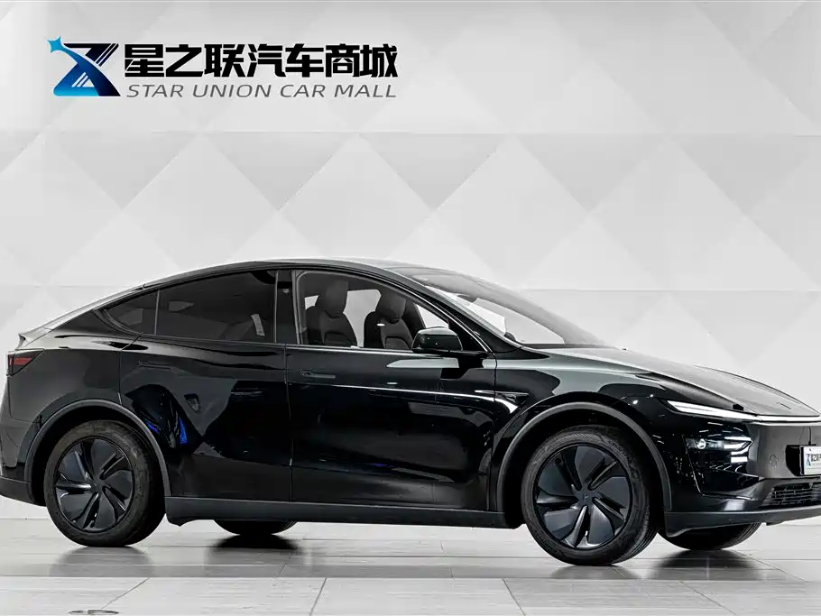 Tesla Model Y 2026 2026 Rear-Wheel Drive