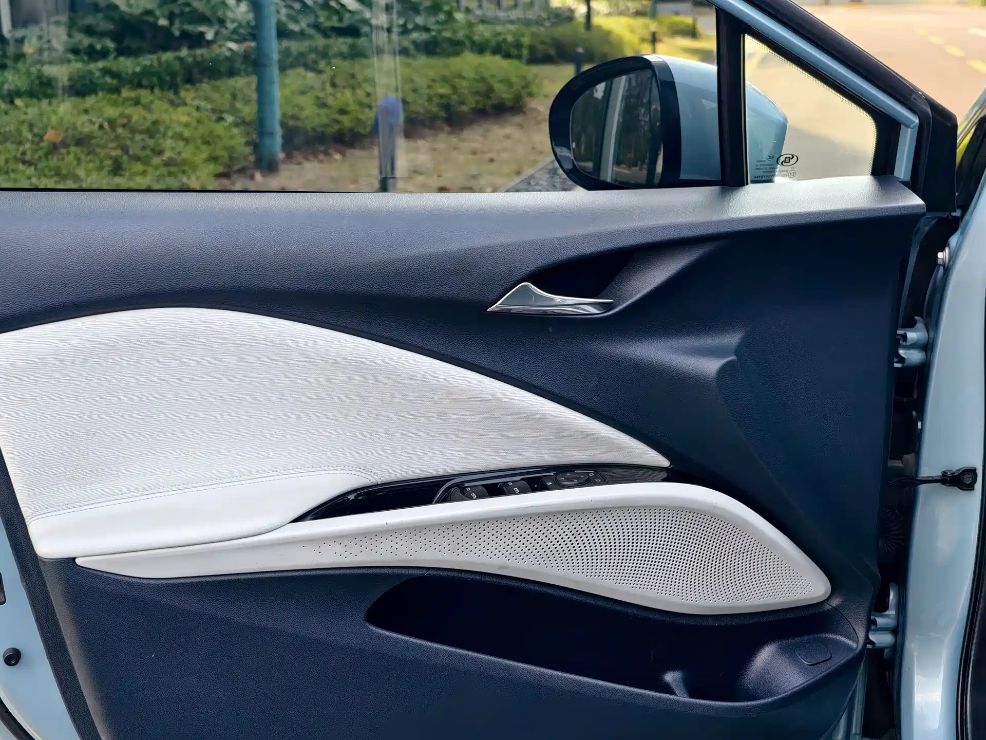 صورة 21 - Buick Velite 6