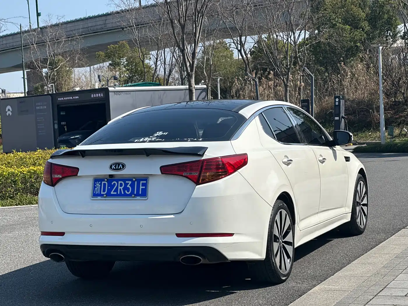 Kia K5 2012 2.0L Automatic DLX Special Edition фото 6