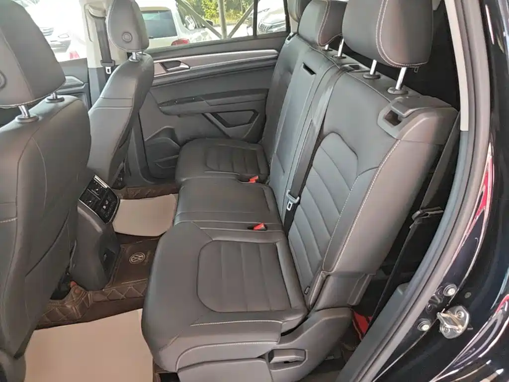 صورة 17 - Volkswagen Teramont