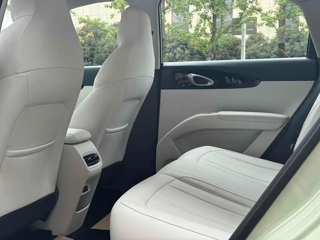 Geely Galaxy Starry Wish 2024 2025 UP 410km Explorer+ Edition