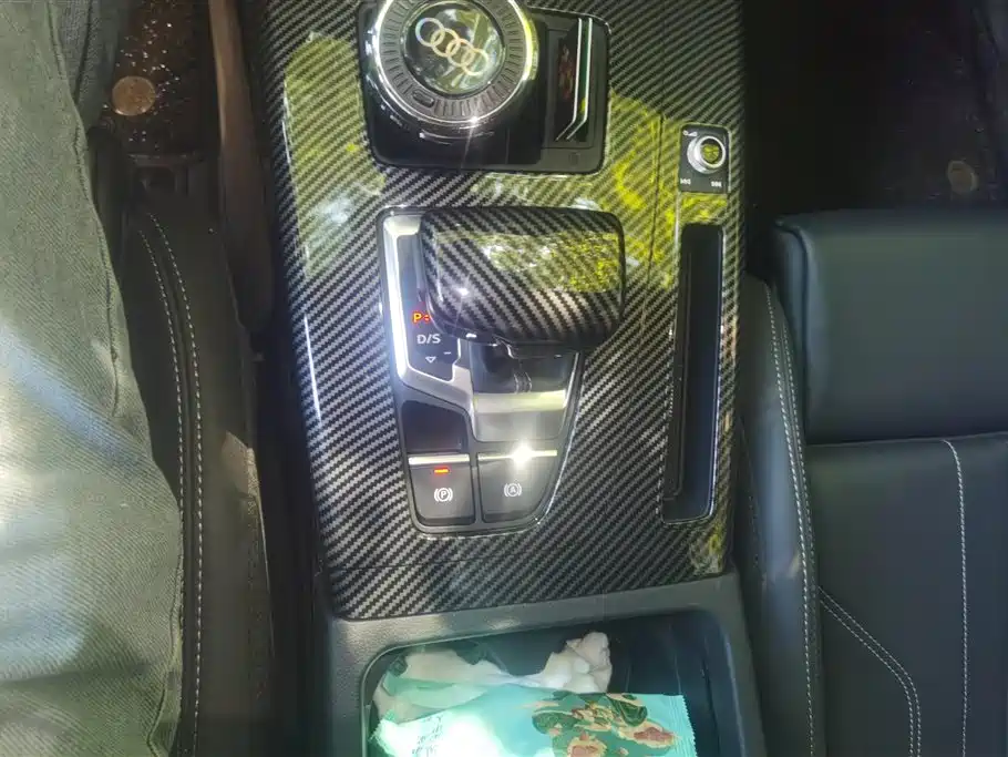 Audi Q5L 2023 40T Luxury Dynamic фото 16