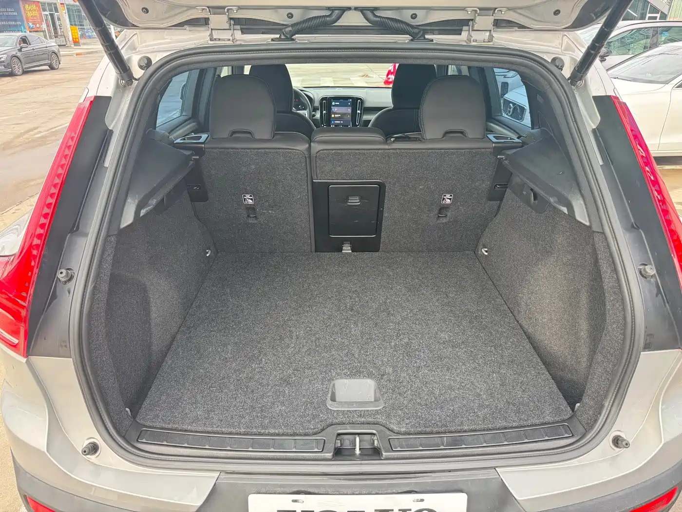 Volvo XC40 2024 2024 B3 Smart Elite Luxury Edition