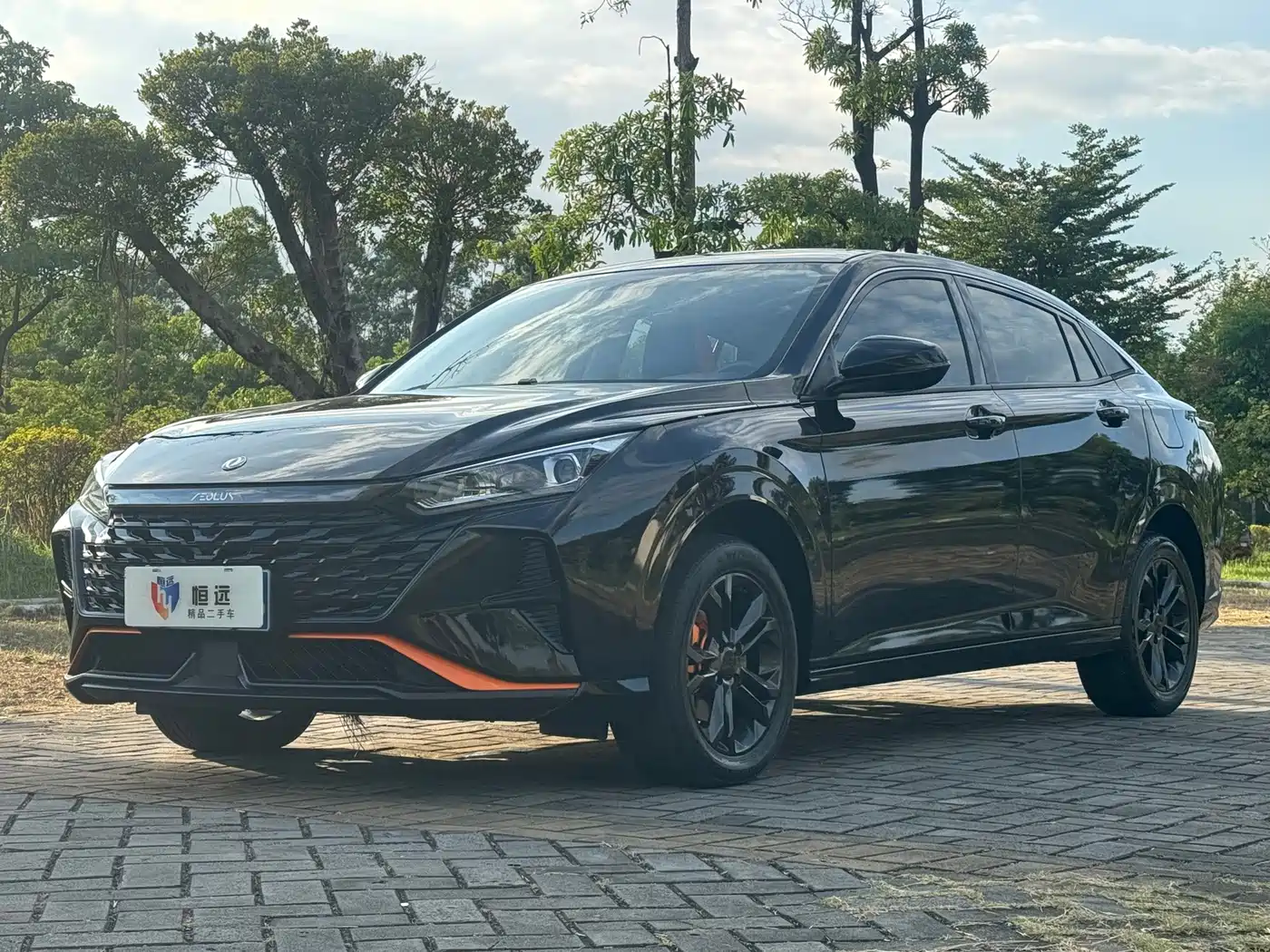 Dongfeng Aeolus Yixuan 2023 — пригон из Китая