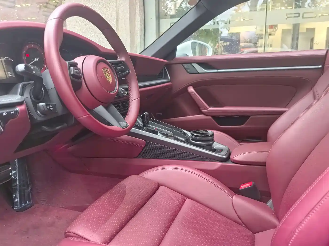 Porsche 911 2023 Carrera 3.0T фото 9