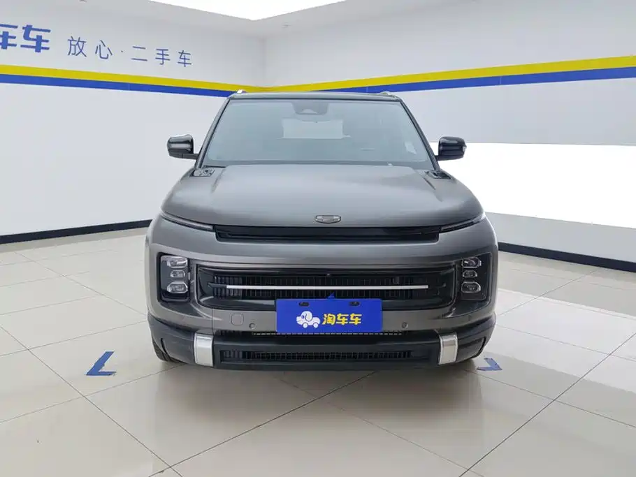 Фото 2 - Geely ICON