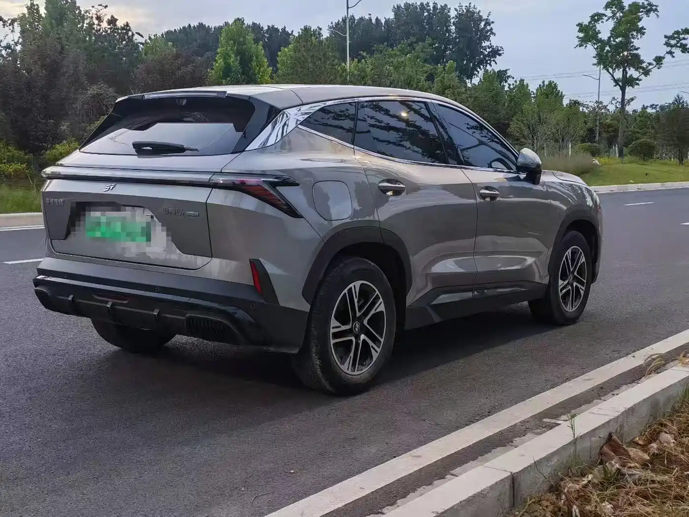 Jetour Shanhai L6 2025 2024 1.5TD DHT MAX