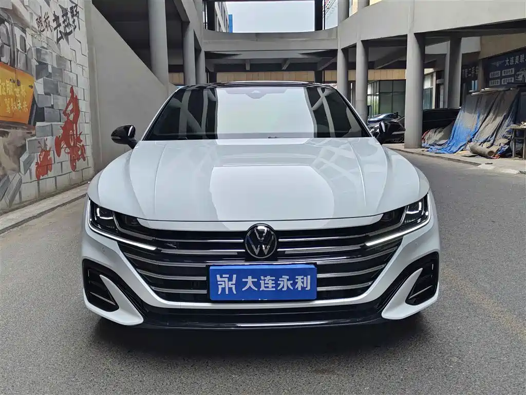 Volkswagen FAW-Volkswagen CC 2024 380TSI Eye-catching Edition фото 2