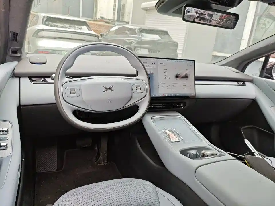 XPeng P7+ 2025 Extended Range фото 6