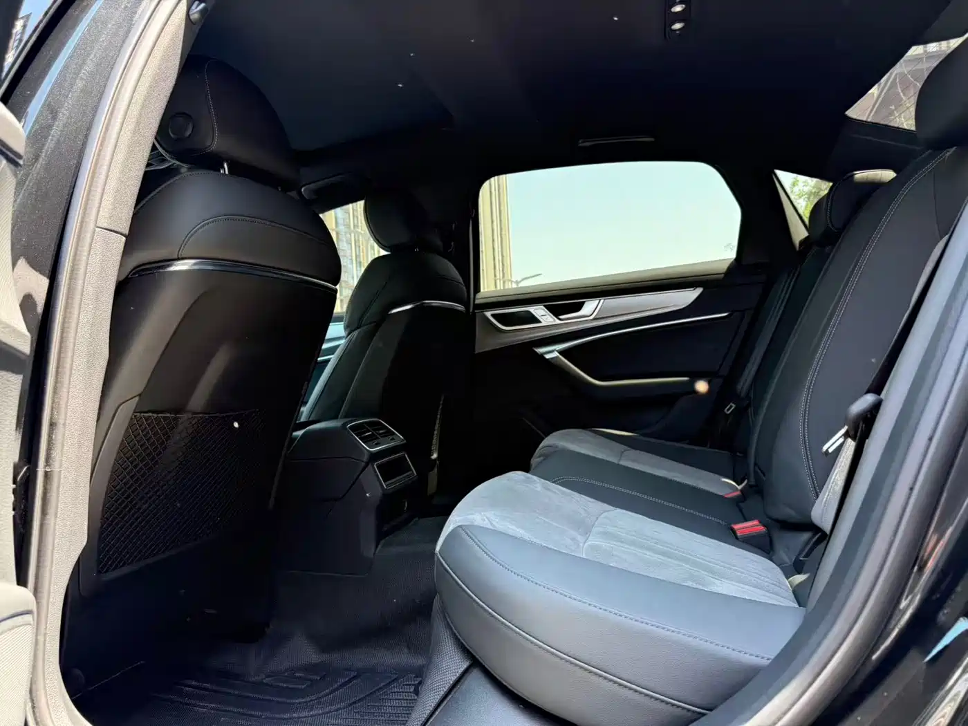 Audi A6L 2023 40 TFSI Luxury Dynamic фото 5