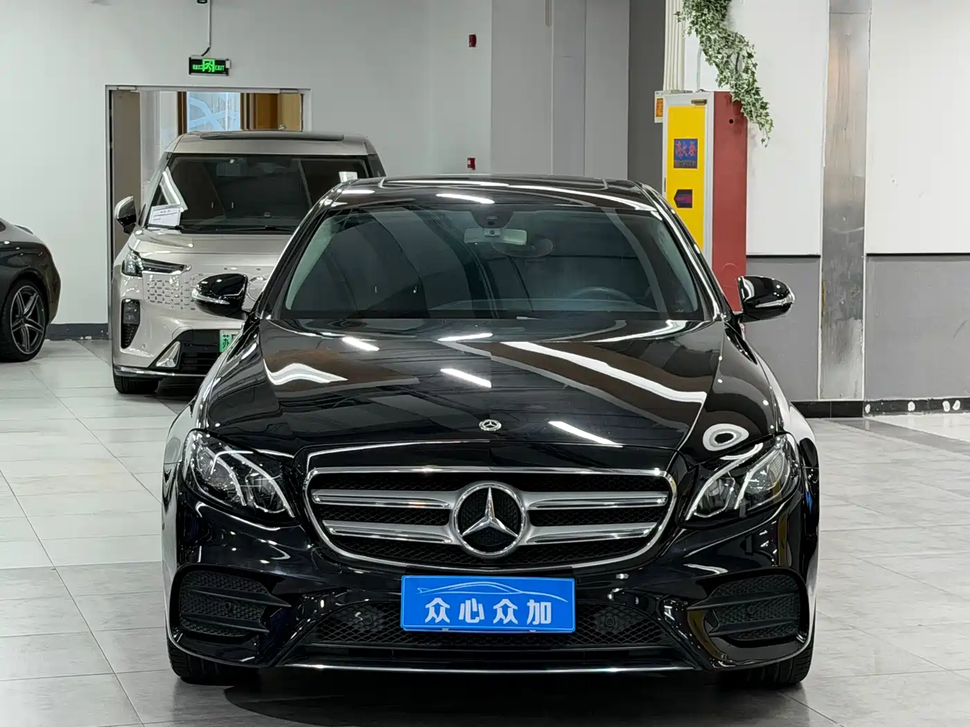 Mercedes-Benz E-Class 2019 E 260 L Sport фото 2