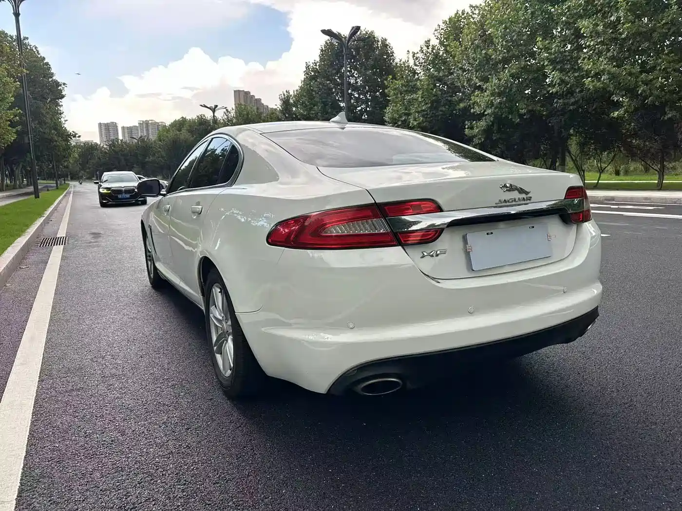 Jaguar XF 2014 2014 XF 2.0T Elegance Edition