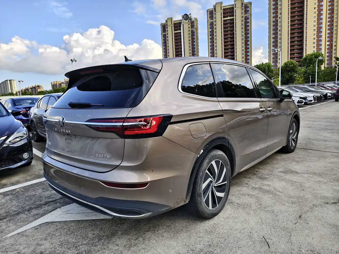 Volkswagen Viloran 2020 2020 330TSI Luxury Edition