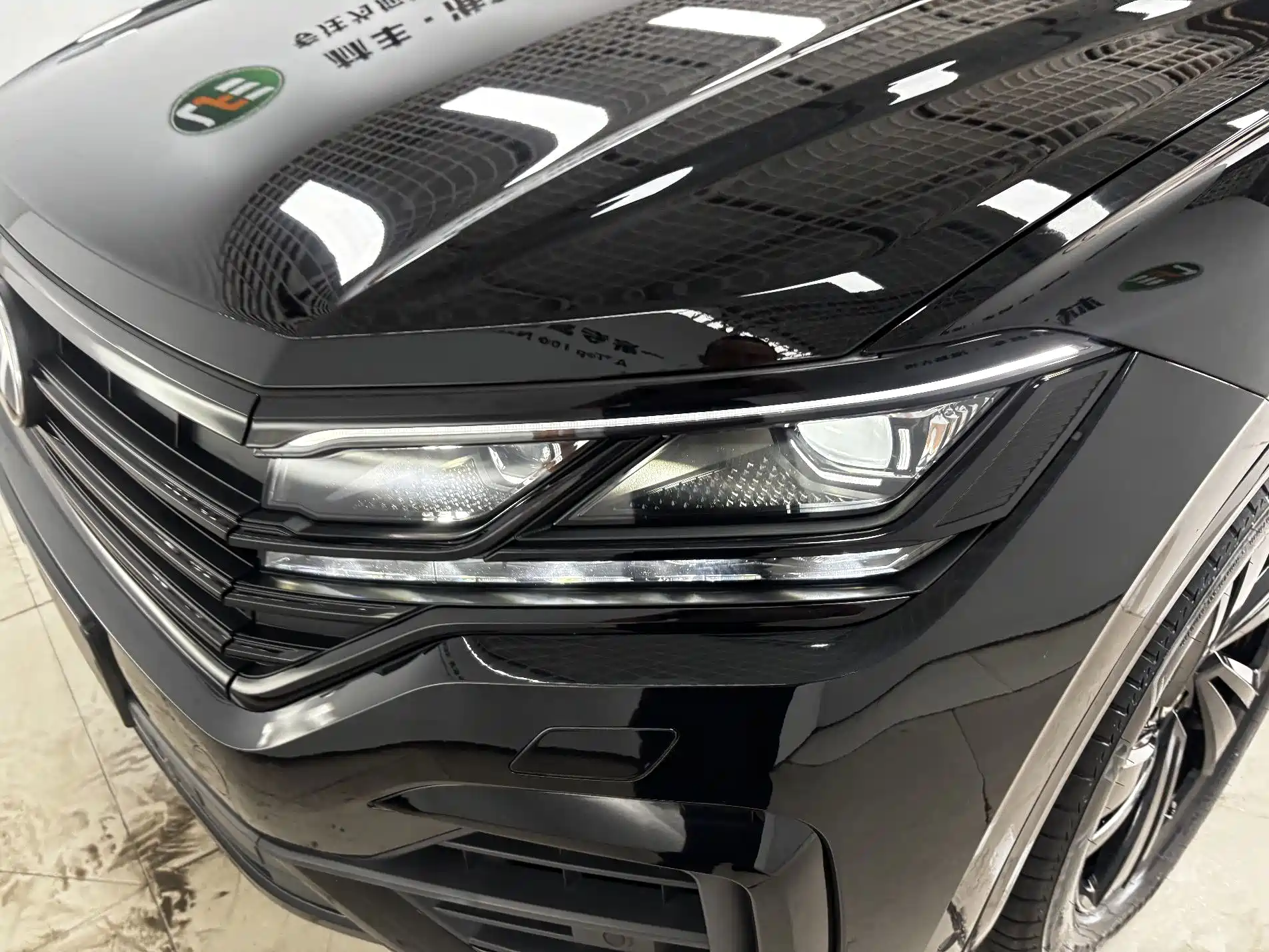Photo 8 - Volkswagen Touareg