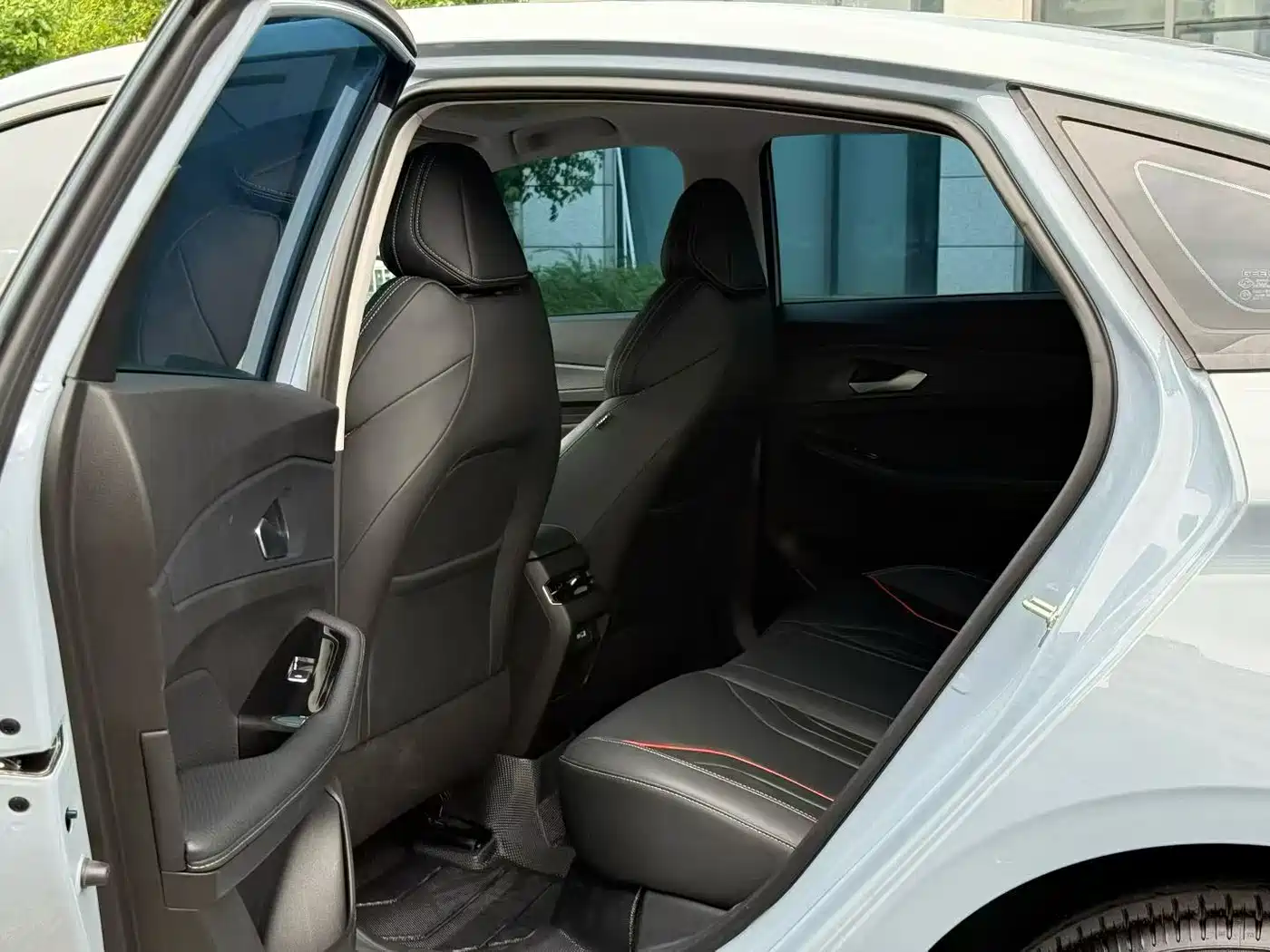 Photo 6 - Geely Binrui