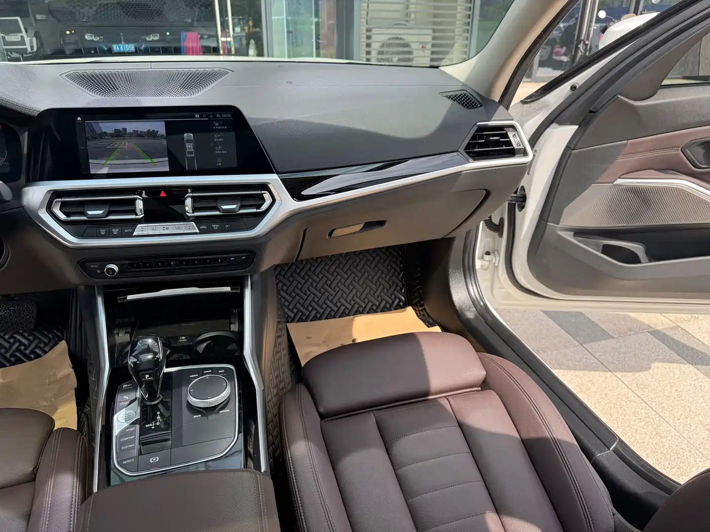 BMW 3 Series 2020 325Li Launch Edition фото 11