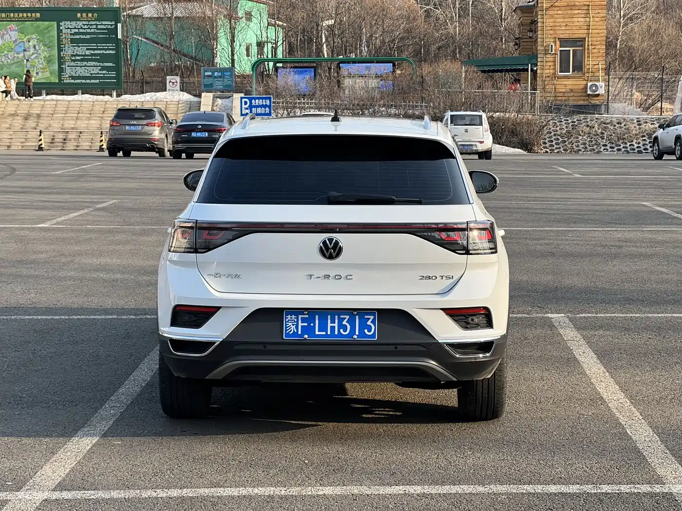 Volkswagen T-ROC 2023 280TSI DSG 2WD Time Edition фото 15