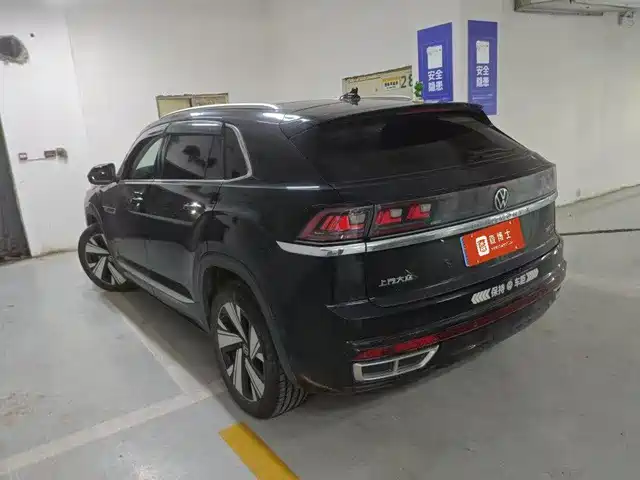 Volkswagen Teramont 2024 Touareg X 380TSI 4WD Dragon Glory Edition — фото 5