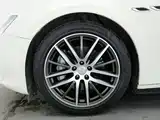 Photo 17 - Maserati Ghibli