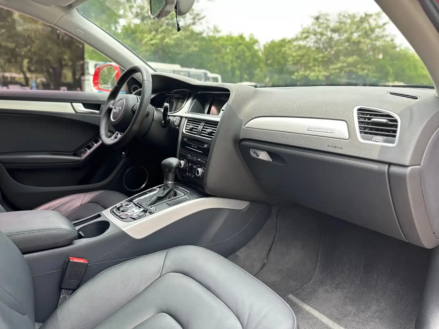 Audi A4 (Import) 2014 40 TFSI allroad quattro plus фото 46
