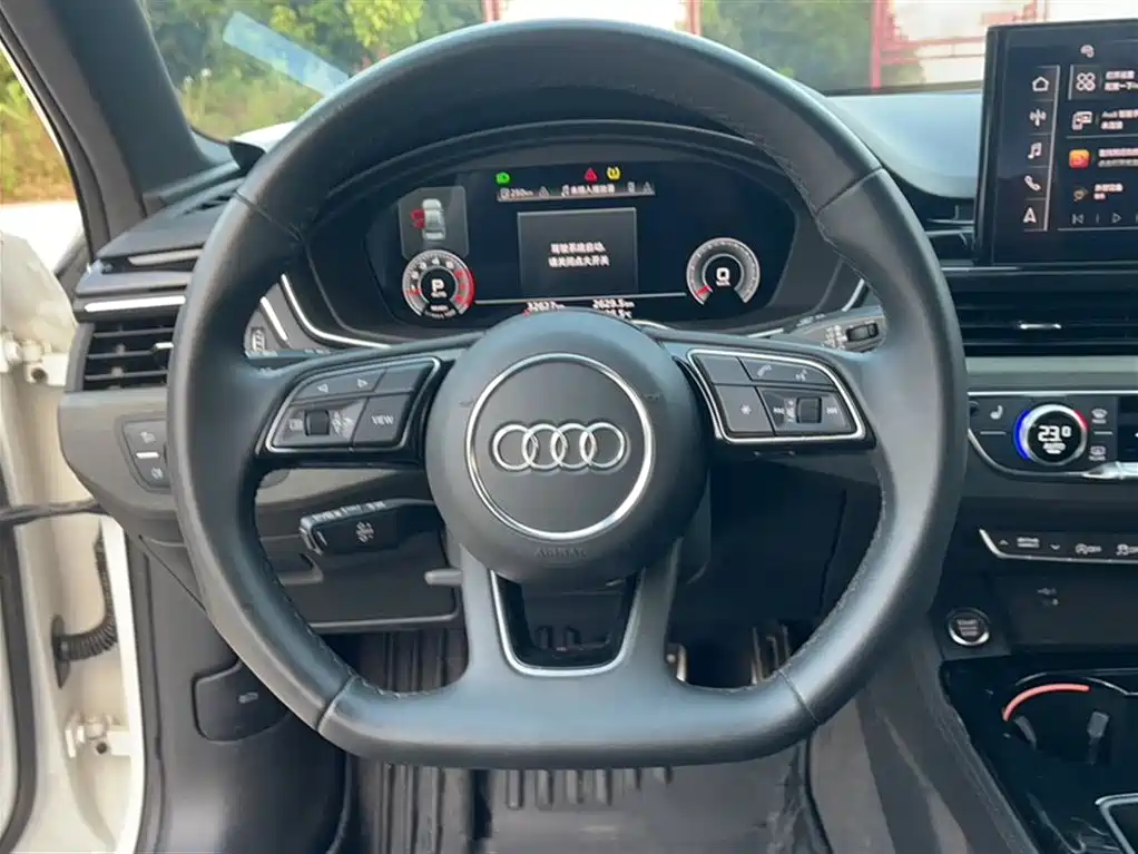 Audi A4L 2023 40 TFSI Luxury Sport фото 13