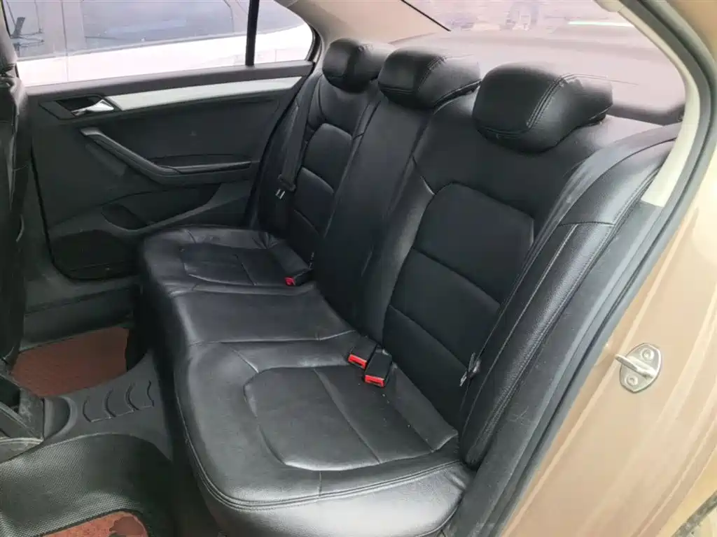 Volkswagen Jetta 2015 Value Edition 1.6L Automatic Comfort фото 17