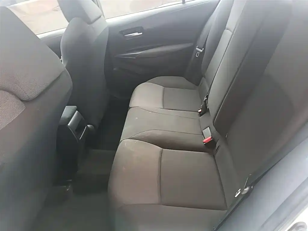 Toyota Levin 2019 185T CVT Luxury Edition China VI фото 17