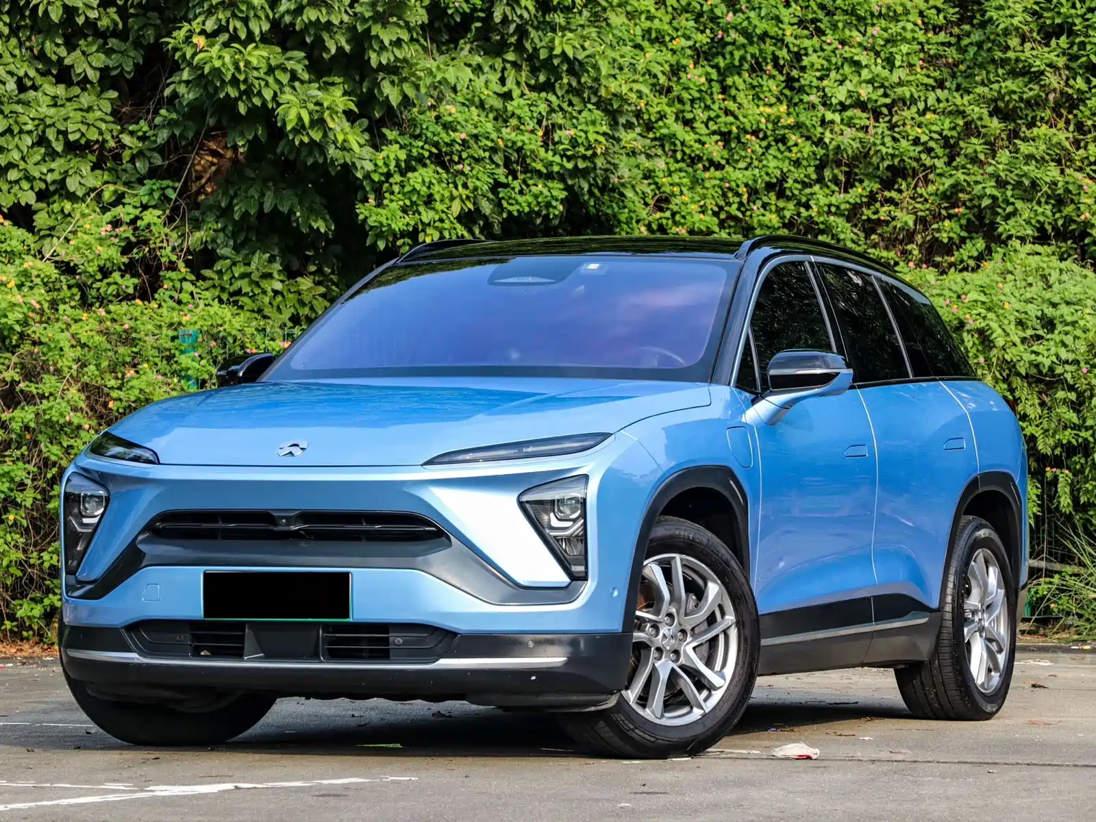 Фото 1 - NIO ES6