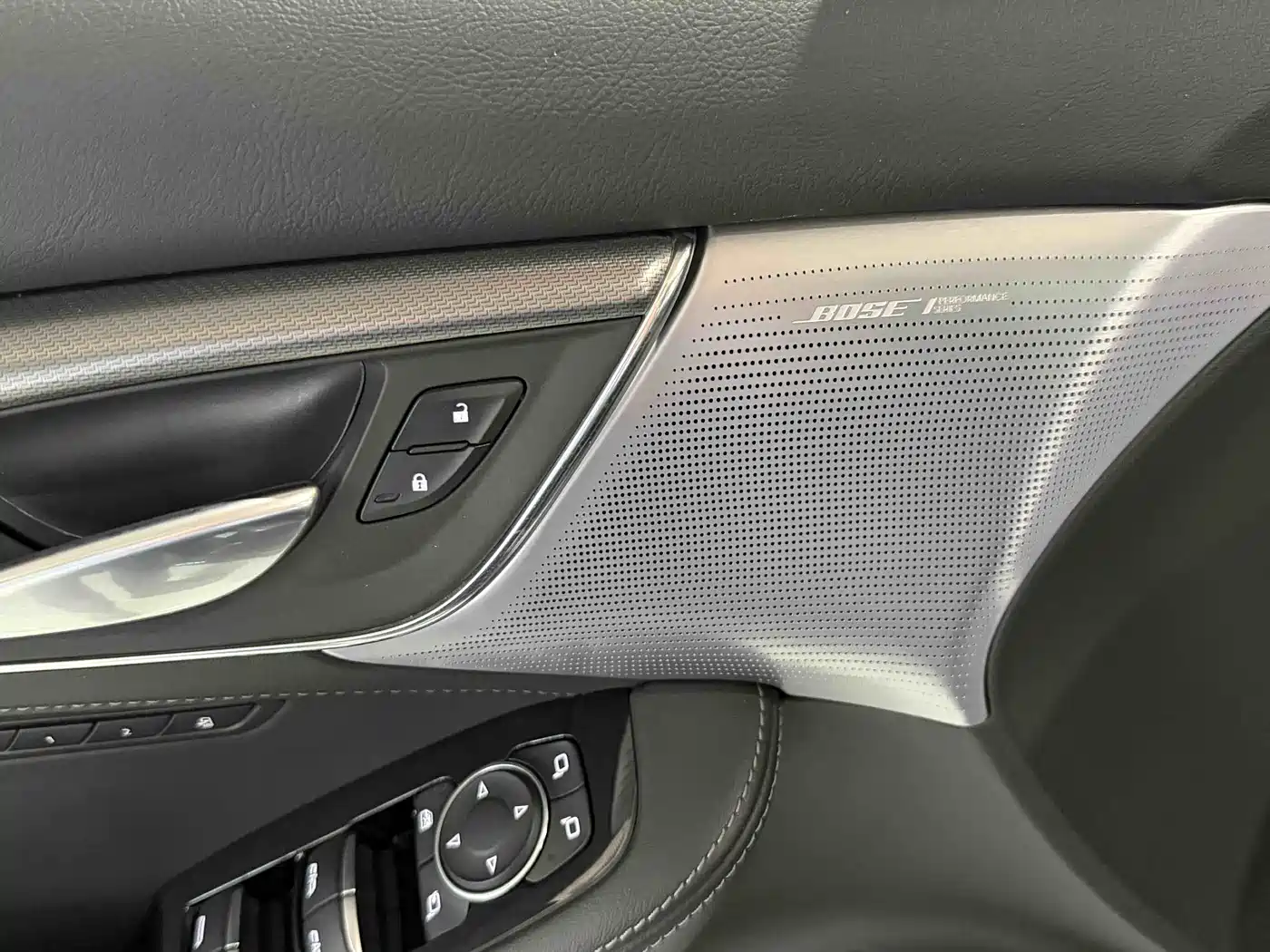 Cadillac CT5 2023 28T Prestige Style фото 6