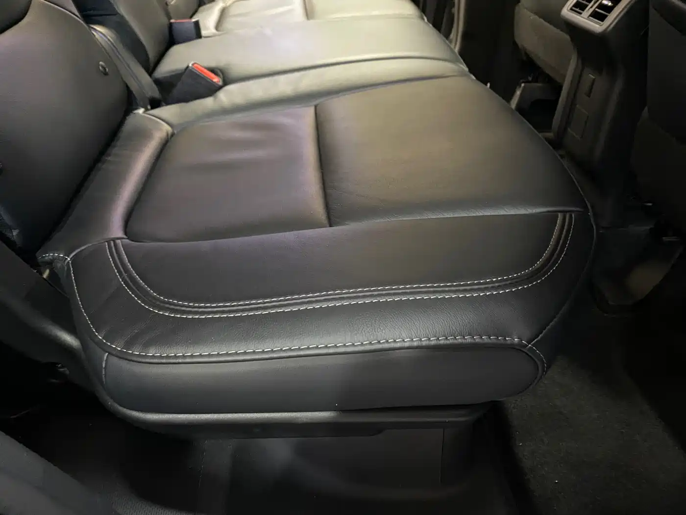 Mitsubishi Outlander 2019 2.0L 2WD Enjoy 7-Seater China VI фото 19