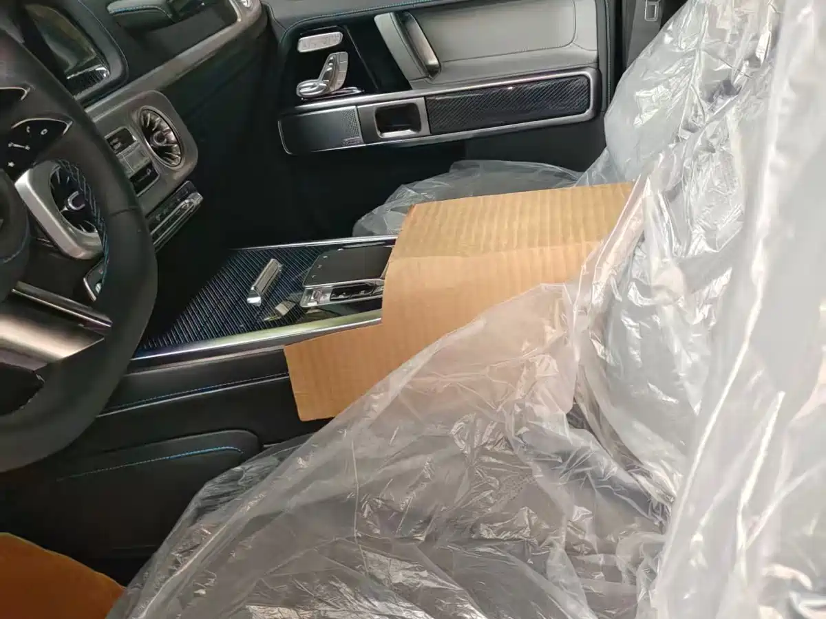 Mercedes-Benz G-Class New Energy 2025 G580 Launch Special Edition фото 6