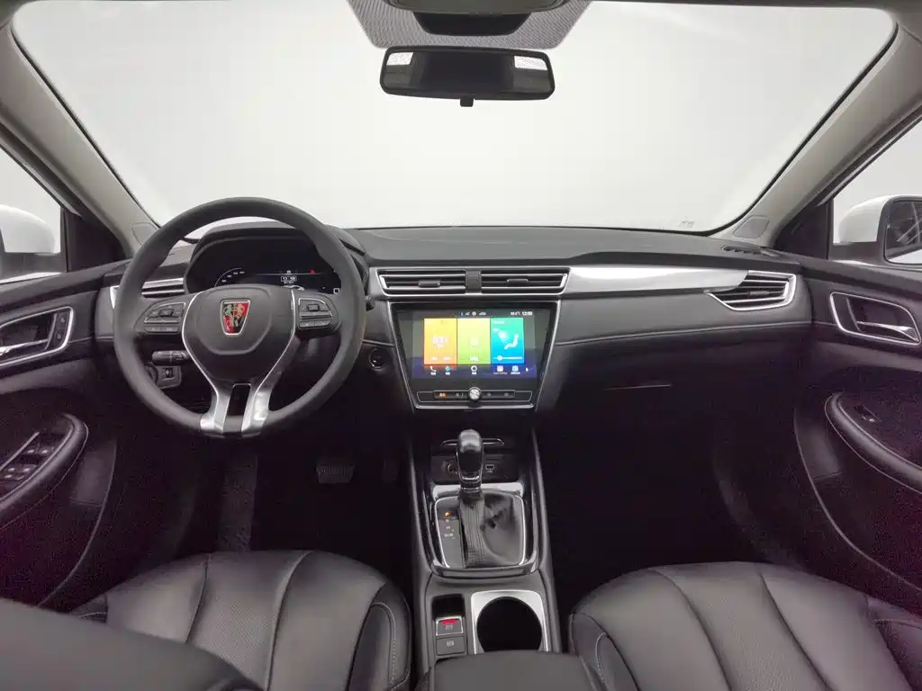 Roewe i5 2019 2019 20T Automatic 4G Connected Luxury Flagship Edition