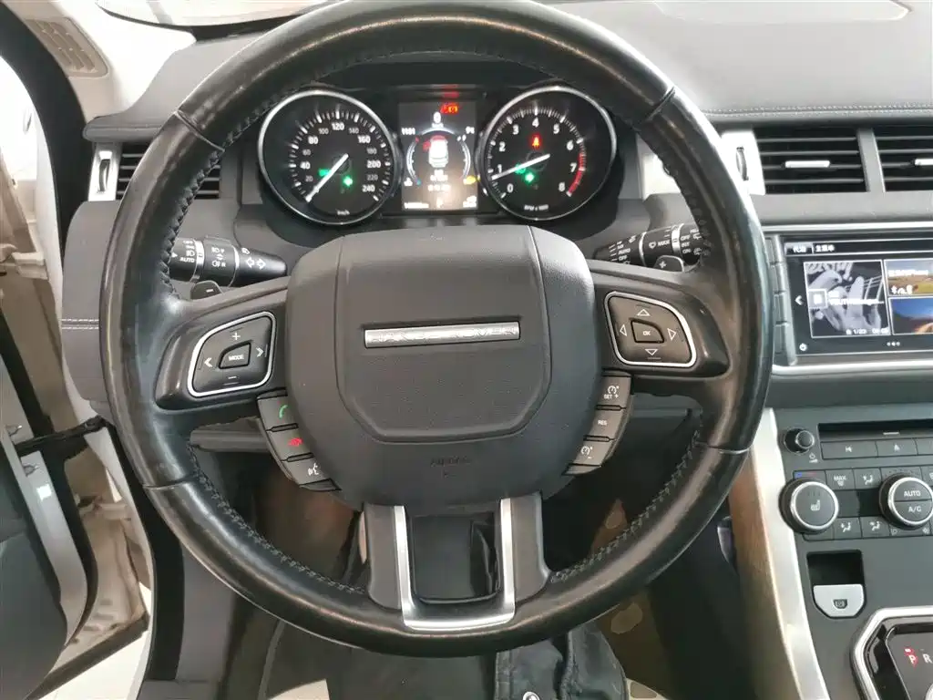 Land Rover Range Rover Evoque 2016 2.0T SE PLUS ZhiXiang фото 7