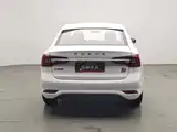 Фото 4 - Roewe i5