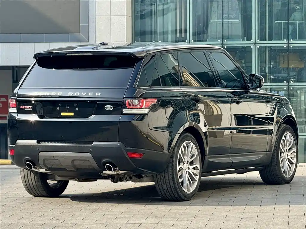 Land Rover Range Rover Sport 2016 Model 3.0 SC V6 HSE DYNAMIC фото 12