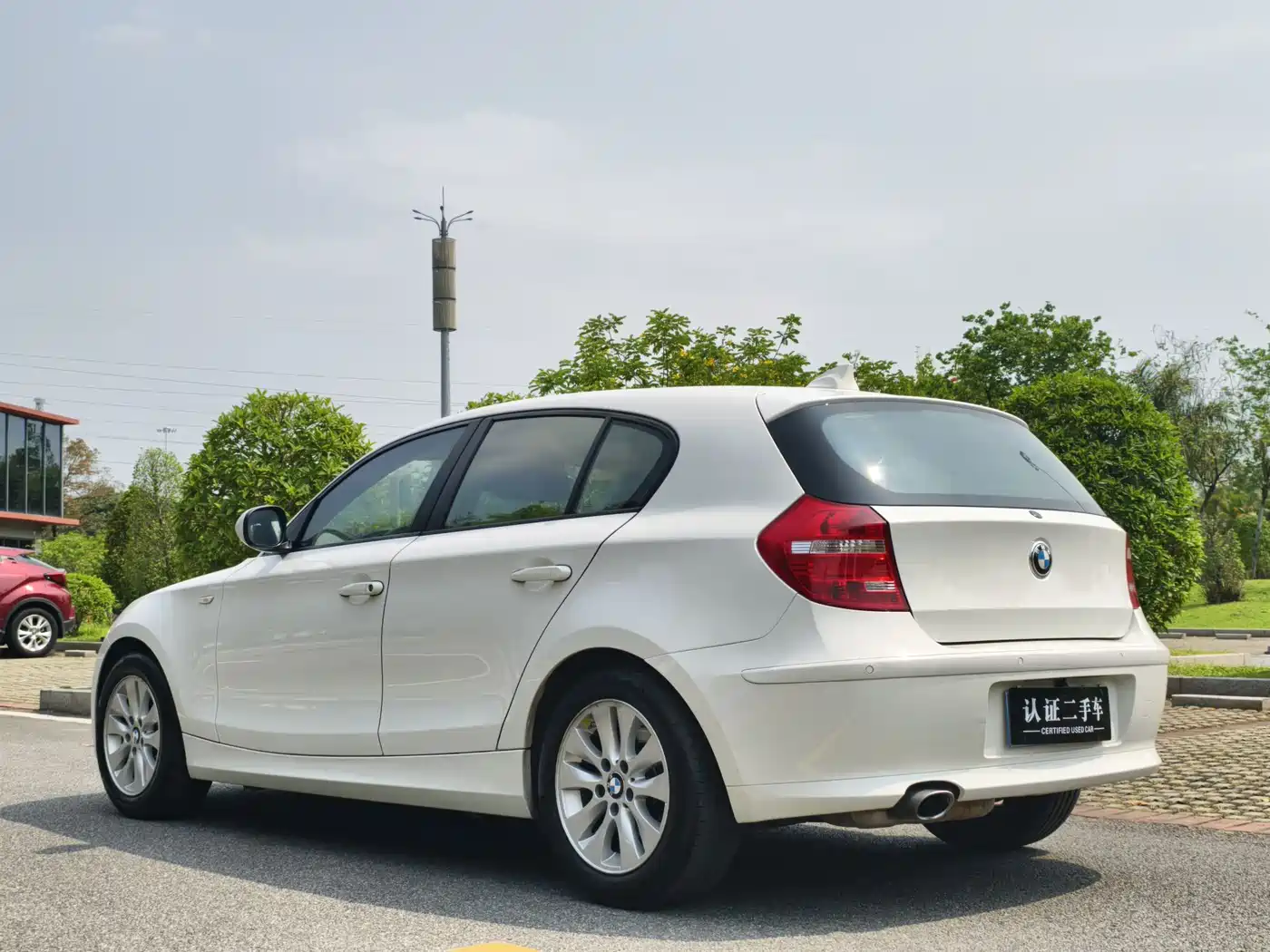 BMW 1 Series (Import) 2008 120i Automatic фото 8