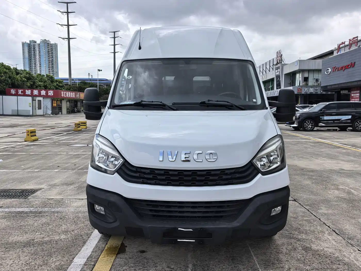 Iveco Daily 2022 2021 2.0T Manual Chaorui Short Wheelbase High Roof Sliding Door F1A