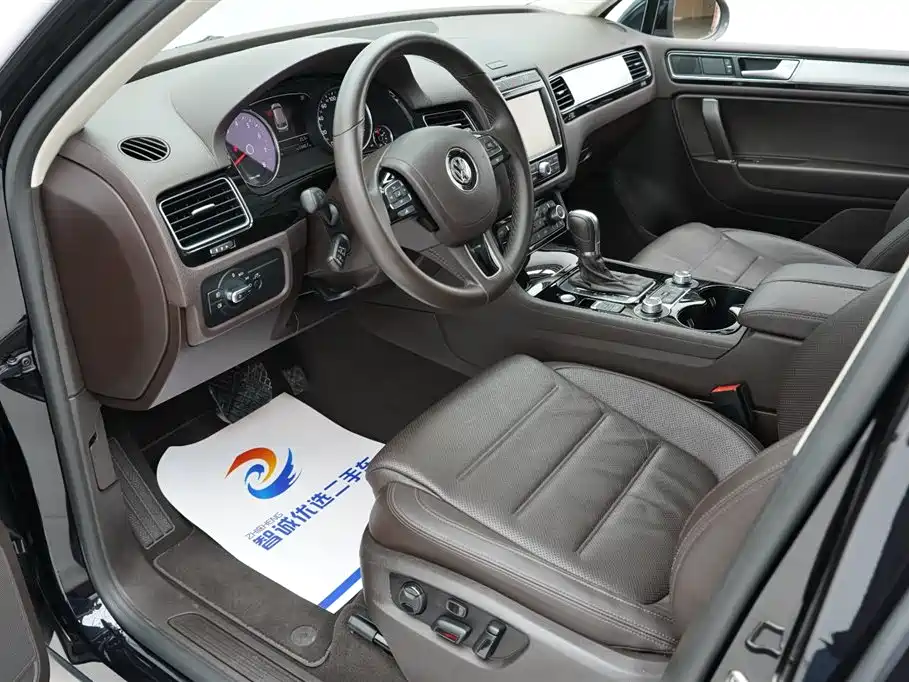 Volkswagen Touareg 2017 3.0TSI Explorer Edition фото 5