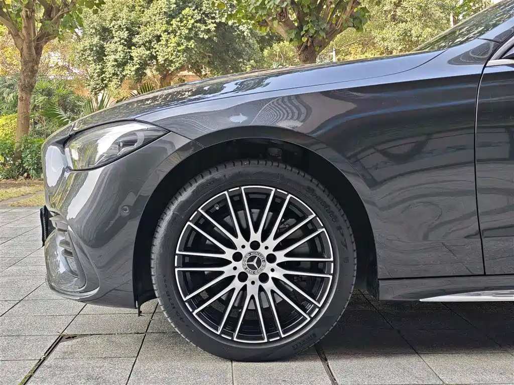 Mercedes-Benz C-Class 2024 C 260 L Sport фото 5