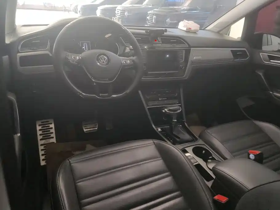 Volkswagen Touran 2020 2021 Touran L 280TSI DSG Cross Edition 7-seater
