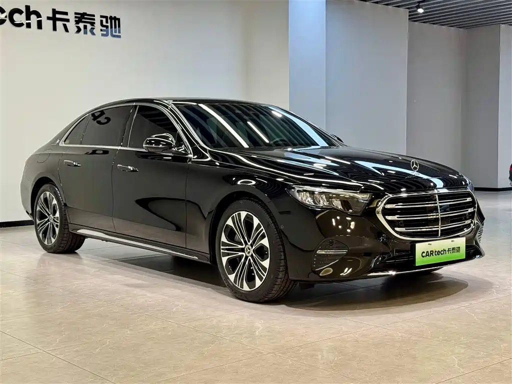 Mercedes-Benz E-Class New Energy 2024 E 350 e L Plug-in Hybrid Sedan фото 2