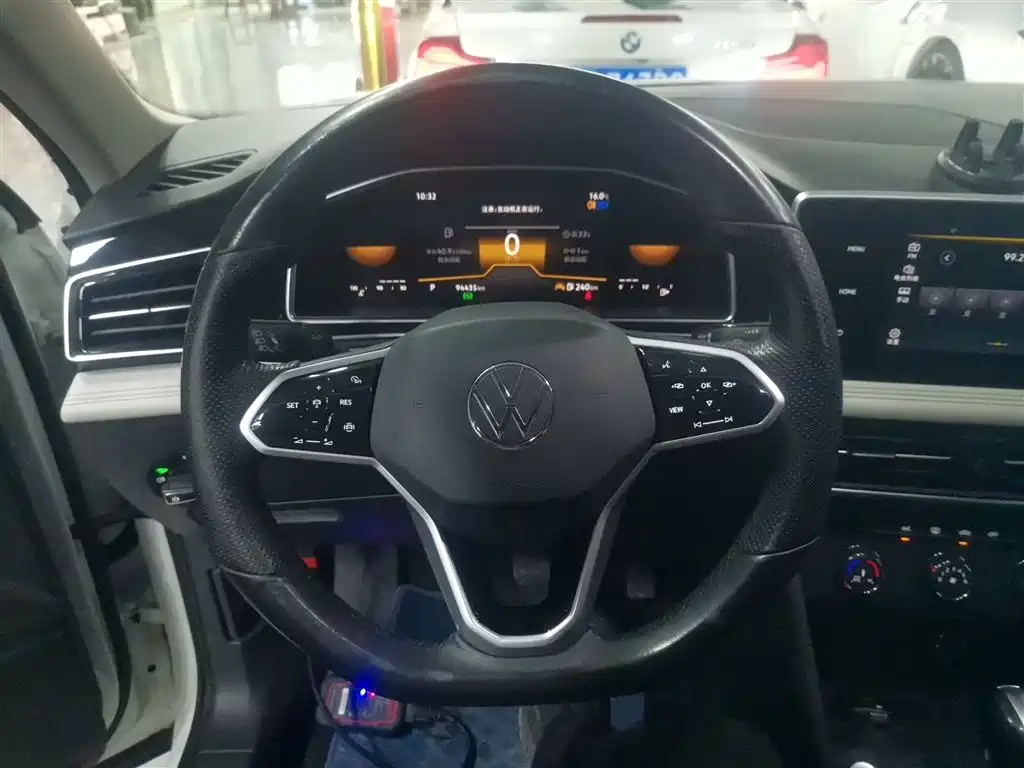 Volkswagen Tiguan L 2023 330TSI Auto 2WD Comfort Edition фото 8