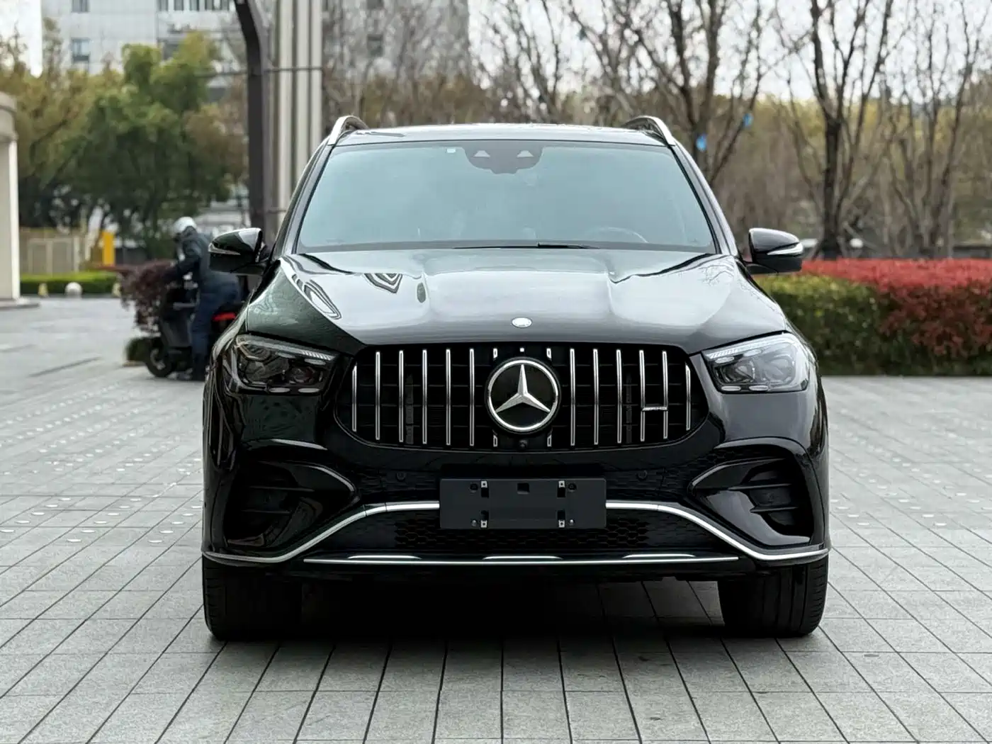 Mercedes-Benz GLE AMG 2025 AMG GLE 53 4MATIC+ фото 2