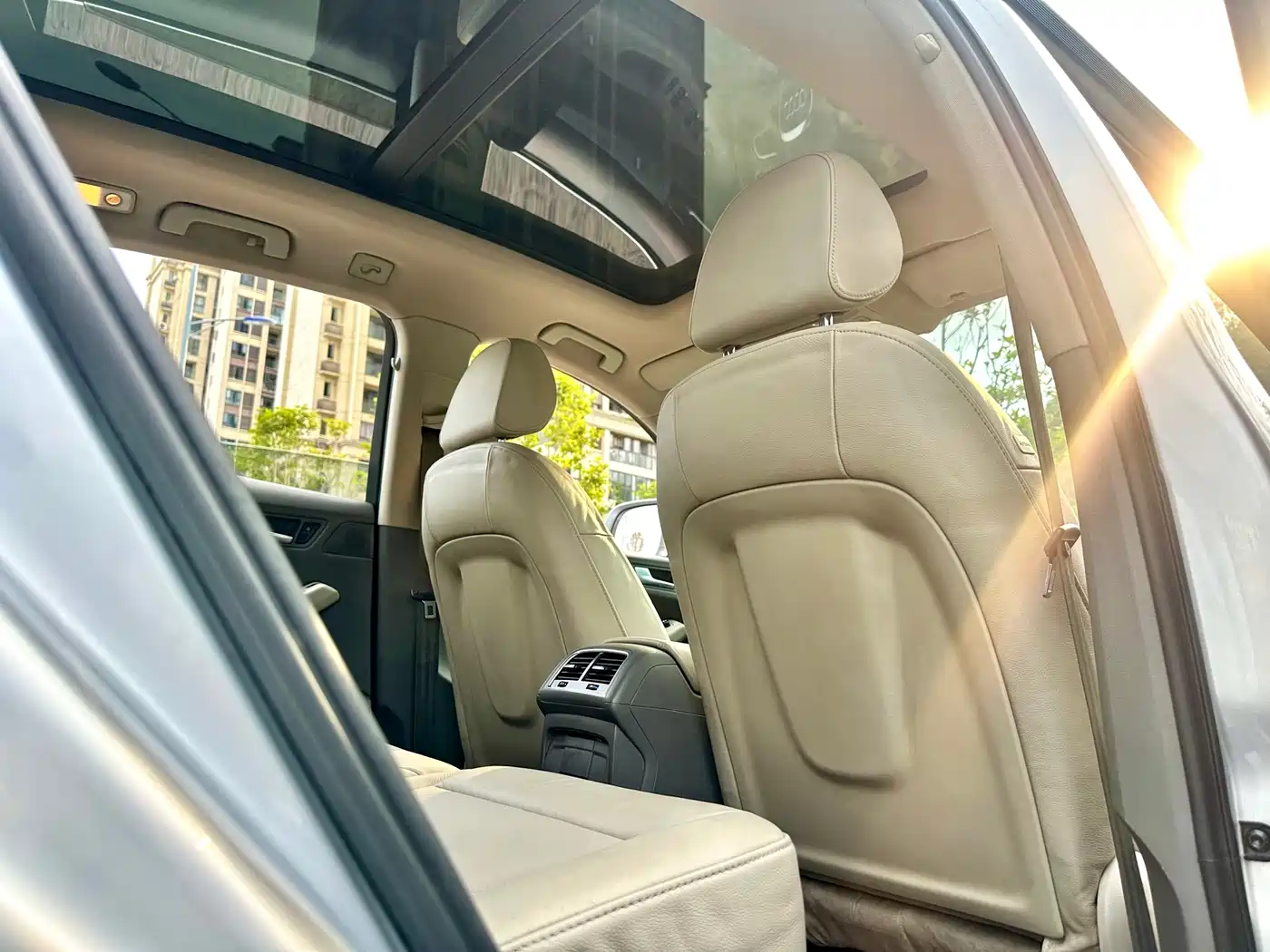 Audi Q5 2012 2.0TFSI Comfort фото 26