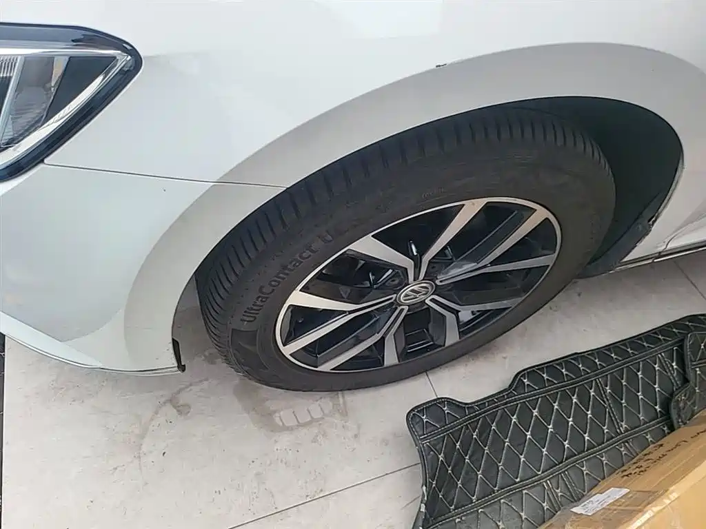 Volkswagen Weilan 2018 380TSI 2WD Comfort Edition фото 23
