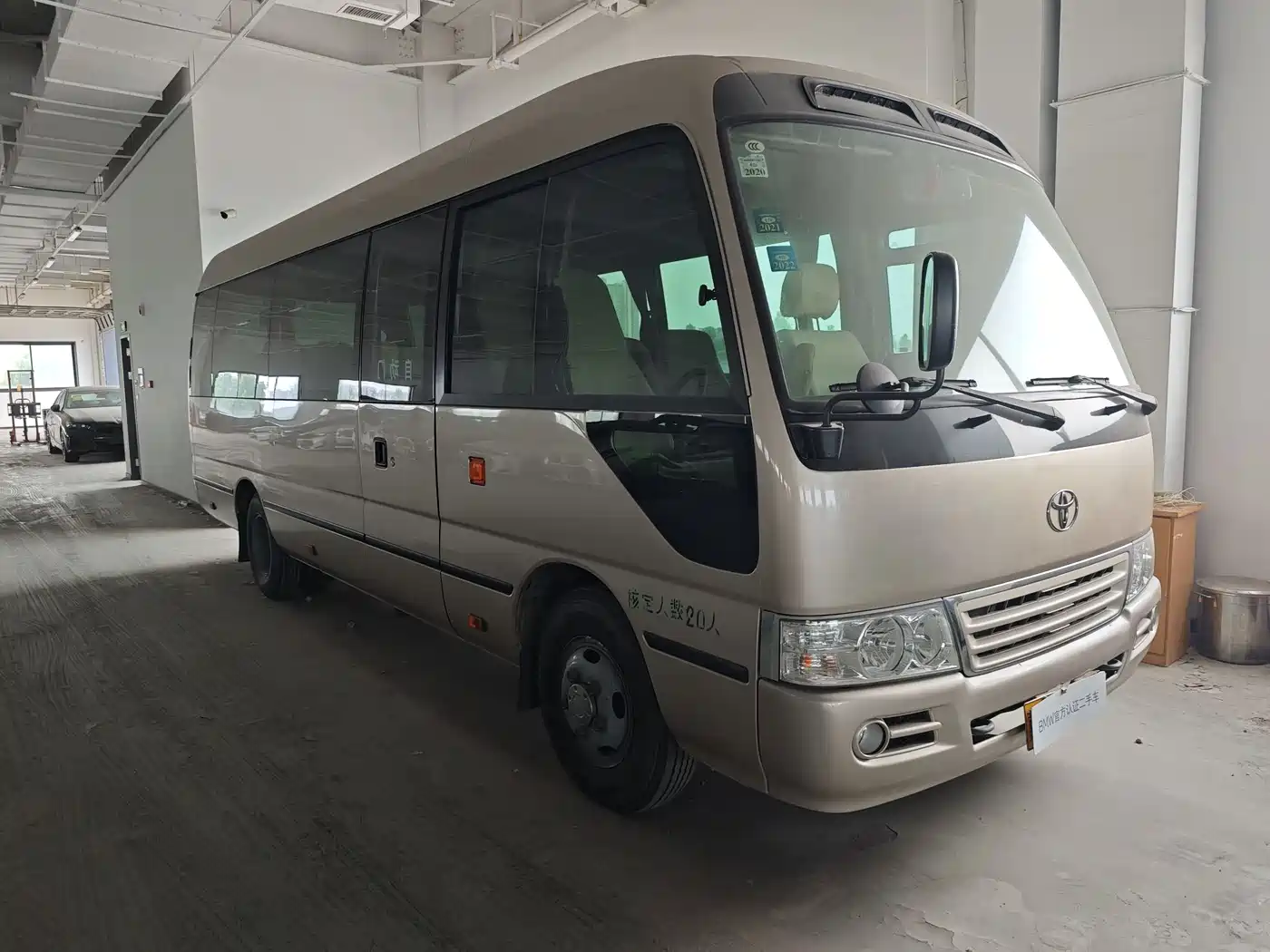 Toyota Coaster 2012 2007 2.7L Gasoline Premium Edition 20-seater