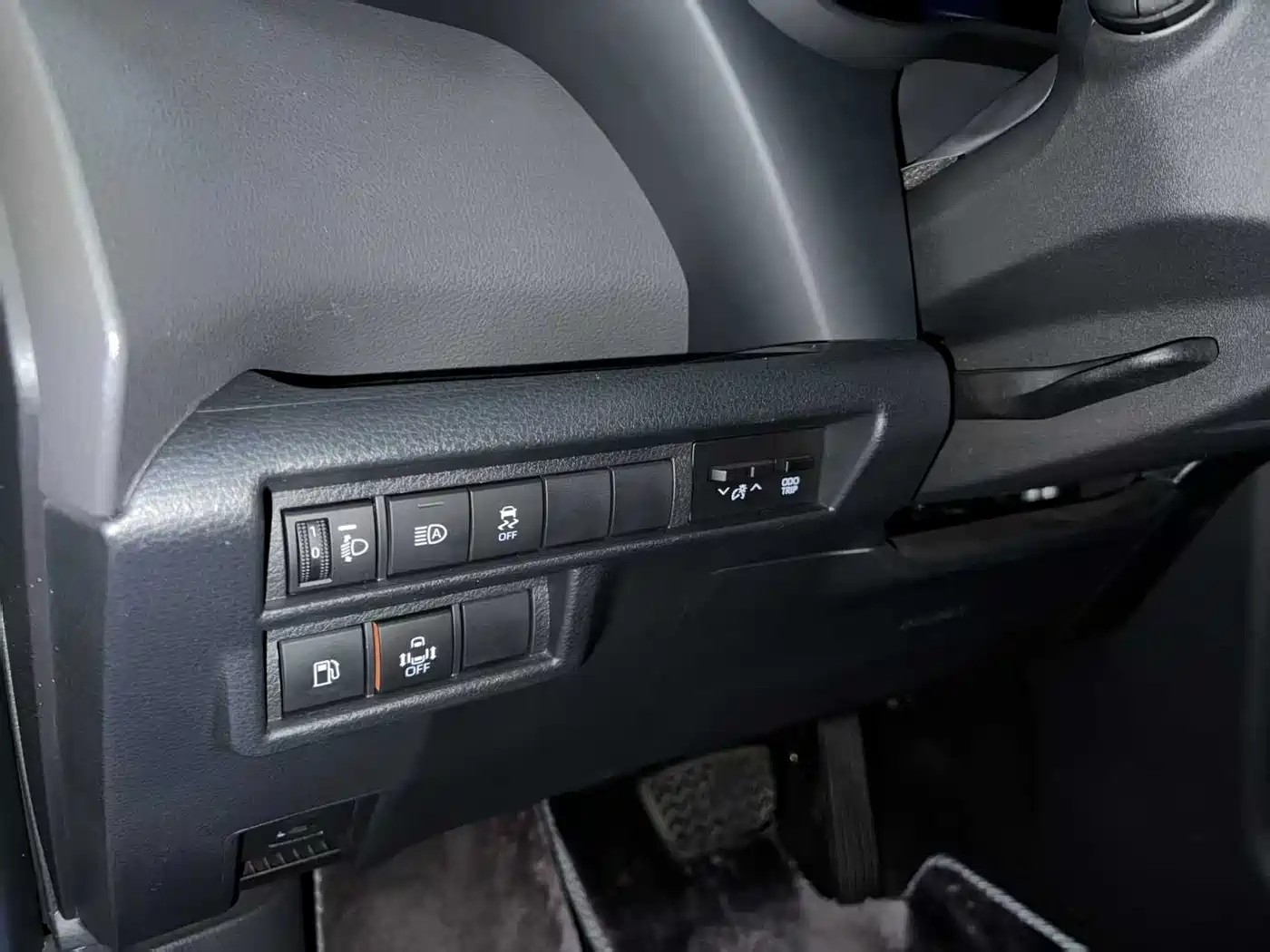 Toyota Sienna 2021 2.5L Hybrid Premium Edition фото 20